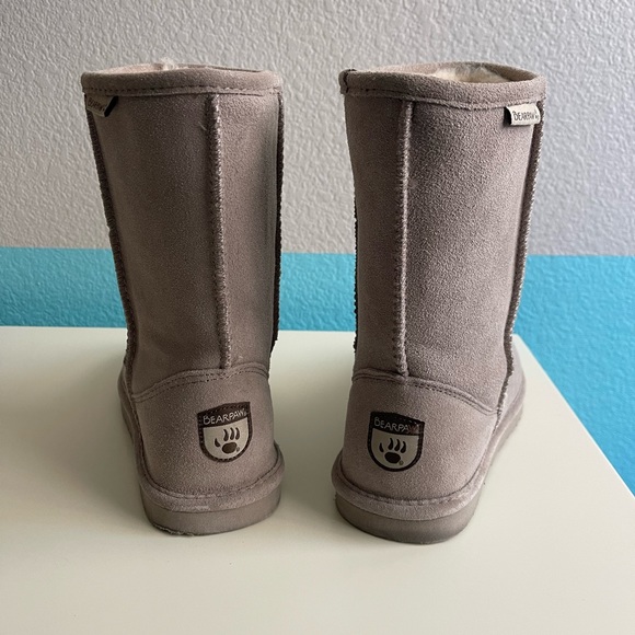 BEARPAW Boots - Picture 4 of 7